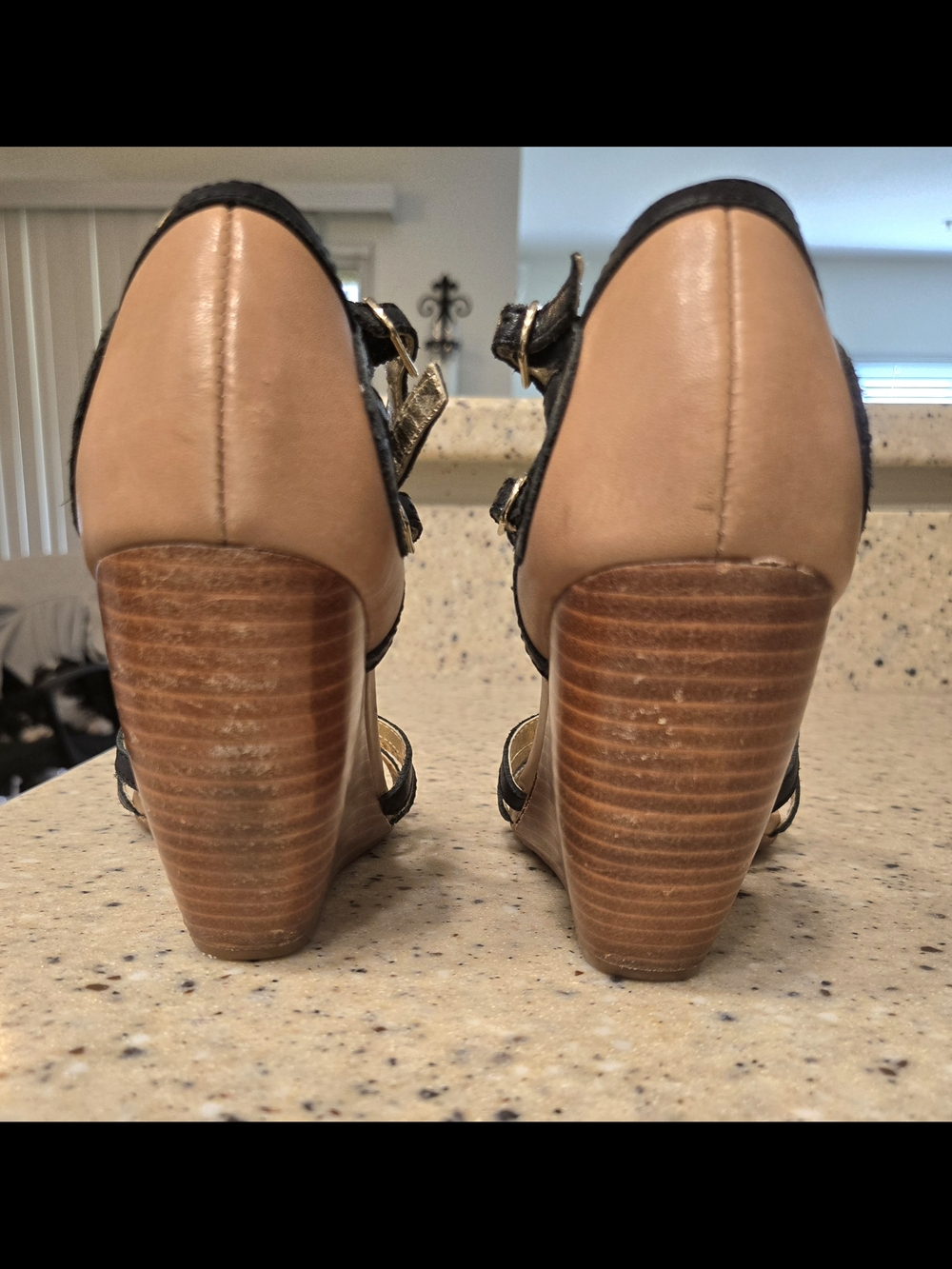 Seychelles Black Strappy T‑Bar Sandals with Gold Insole - Picture 5 of 6